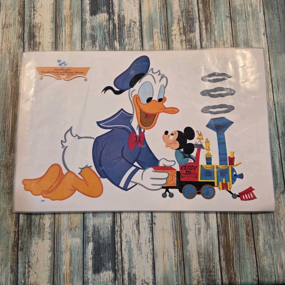 Set Of 4 Vintage Plastic Reversible Mickey Mouse And Friends Placemats - Picture 2 of 12
